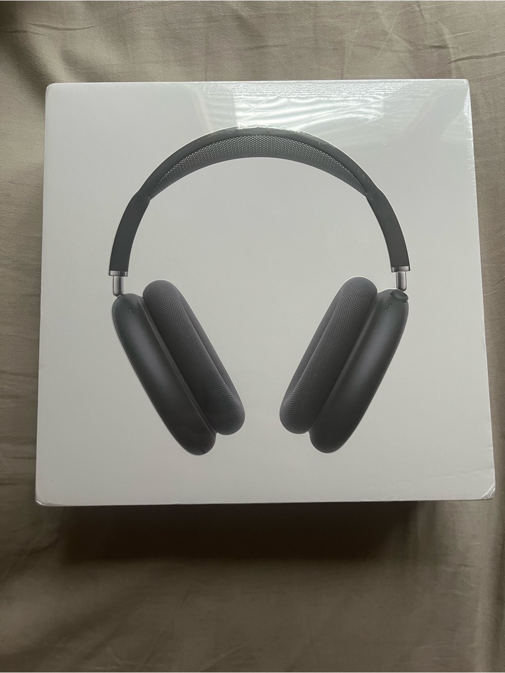 Apple Over-Ear Headphones - Space Gray